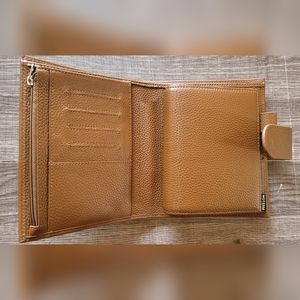 Moterm pocket versa added month on 2 pages and dividers